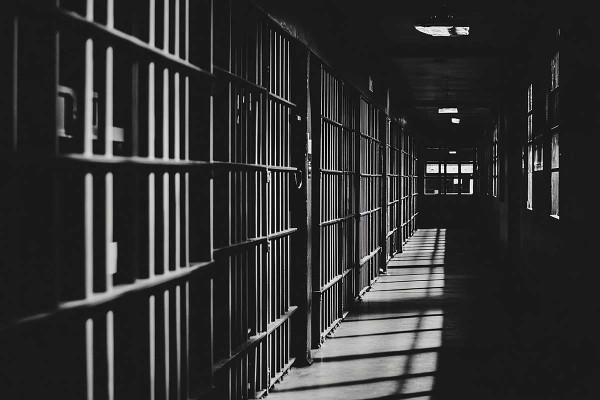 Μπαχρέιν: Ισόβια σε τρεις κατηγορούμενους για «συνεργασία με το Ιράν»