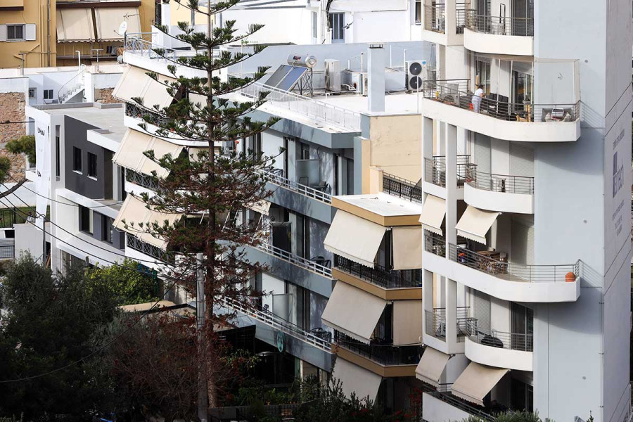 ΦΠΑ: Πώς θα λειτουργήσει η διπλή παρέμβαση στα ακίνητα