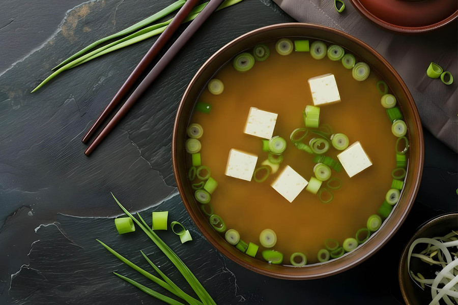 Παραδοσιακή Miso Soup: Η πιο αυθεντική ιαπωνική σούπα