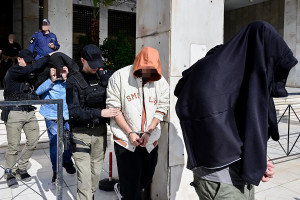 Κακουργηματική δίωξη στους 23 συλληφθέντες για την υπόθεση της Pizza Fan