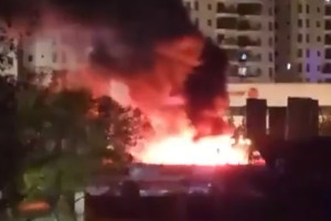 Αμερικάνικα B-52 σφυροκοπούν το Ιράν - Η Τεχεράνη απαντά με μπαράζ επιθέσεων σε Ισραήλ (Live Updates)