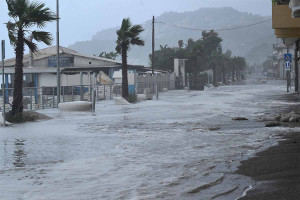 Σχεδόν 1 δισ. ευρώ οι ζημιές από την κακοκαιρία που έπληξε τη Σικελία