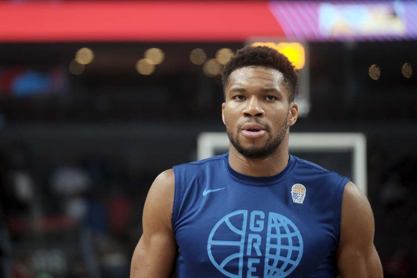 NBA Preseason: Νίκησαν οι Χιτ, ξανά εξαιρετικός ο Αντετοκούνμπο (vid)