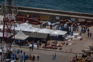 Βενεζουέλα: Χέρια ξεπροβάλλουν από τα ερείπια ζητώντας βοήθεια