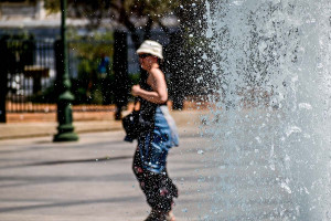 Meteo: Οι περιοχές όπου ο υδράργυρος άγγιξε τους 35,3 βαθμούς Κελσίου την Τρίτη