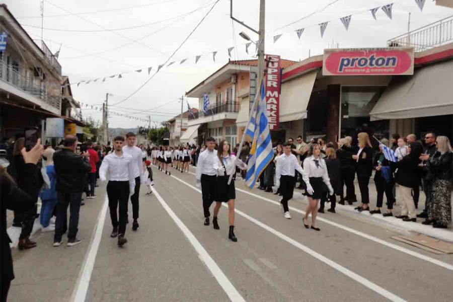 Εορτασμός της 25ης Μαρτίου στο Καράτουλα