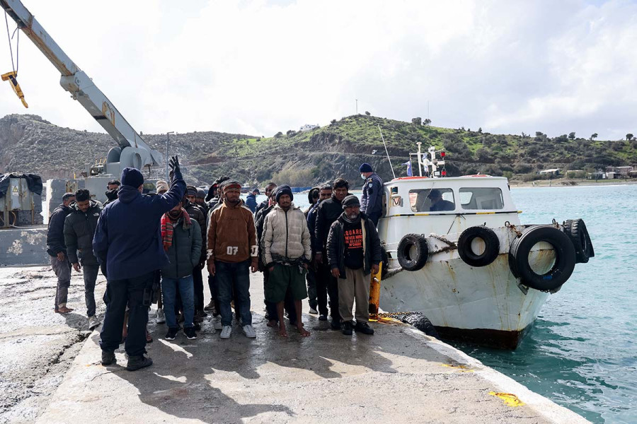 Συνεχείς μεταναστευτικές ροές στην Κρήτη- Επιχείρηση διάσωσης για 132 άτομα τα ξημερώματα