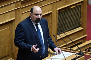 Βουλή: Επιμένει ο Τριαντόπουλος στα όσα δήλωσε στην Προανακριτική - Η επιστολή του