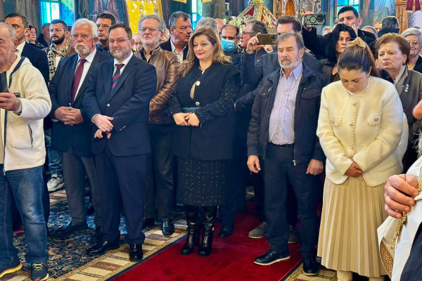 Κακόβατος: Πλήθος πιστών στον εορτασμό των Αγίων Θεοδώρων - Θεσμικές παρουσίες και εθιμοτυπικό γεύμα στις «Μουριές»