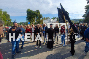 Κρέστενα: Απέκλεισαν την εθνική οδό για τα ΕΛΤΑ δήμος, φορείς και κάτοικοι