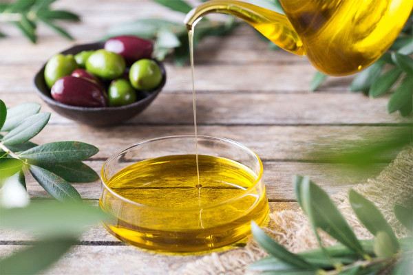Ελαιόλαδο: Τέλος στο ράλι των τιμών – Πωλείται κάτω του κόστους παραγωγής