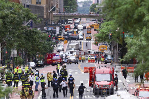 Νέα Υόρκη: Υποχώρησαν δοκοί στήριξης σε 38οροφο ουρανοξύστη - Εκκενώθηκε από τις Αρχές