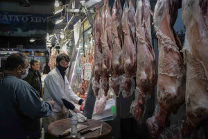 Πασχαλινό τραπέζι: Περίπου 10% ακριβότερο φέτος - Τουλάχιστον ένα ευρώ πάνω τα αμνοερίφια