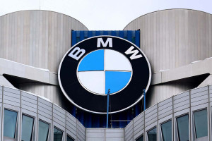 BMW: Πρόγραμμα εθελουσίας εξόδου για 8.000 εργαζομένους στη Γερμανία