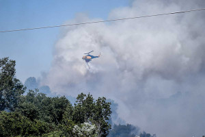 Υπό έλεγχο η φωτιά στο Μονολίθι Πρέβεζας – Τιτάνια μάχη πυροσβεστών και εθελοντών