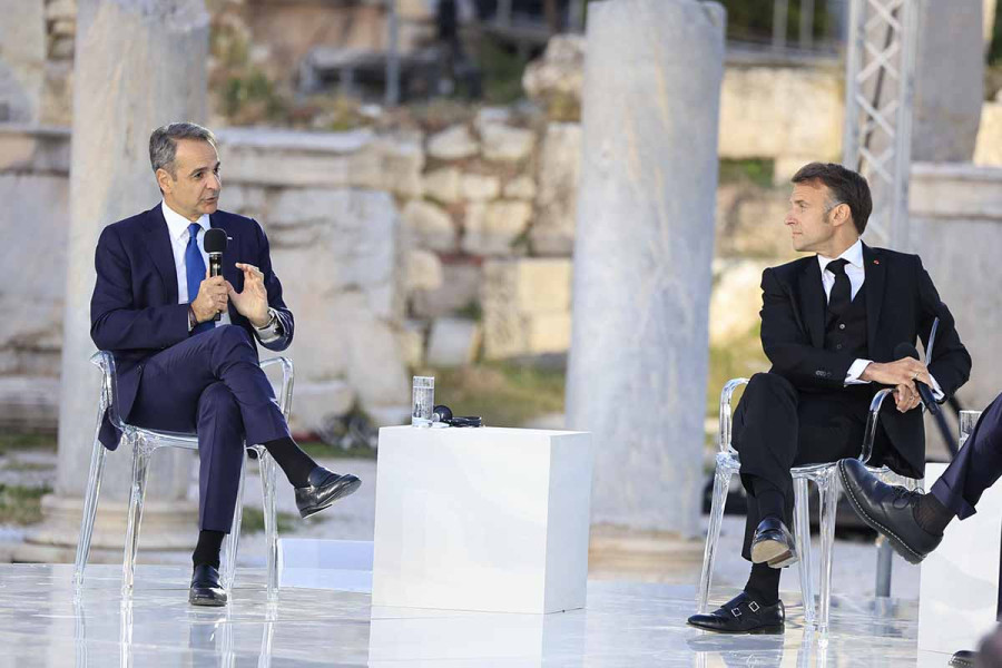 Μητσοτάκης: Στηρίξαμε την Κύπρο όταν απειλήθηκε - Μακρόν: Θέλω ισχυρό ευρωπαϊκό πυλώνα στο ΝΑΤΟ
