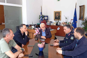 Συνάντηση εργασίας του Δημάρχου Ήλιδας Χρήστου Χριστοδουλόπουλου με τον νέο Αστυνομικό Διευθυντή Ηλείας