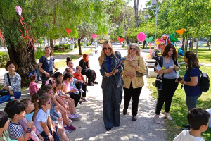 Με μια ξεχωριστή γιορτή ο Δήμος Ήλιδας τίμησε τη Γιορτή της Μητέρας, στην πλατεία Μπελογιάννη