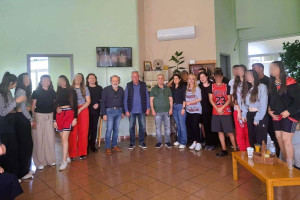 Μαθητές του 3ου Γυμνασίου Αμαλιάδας προχώρησαν σε Δράση Αλληλεγγύης για τους Ηλικιωμένους του Δήμου Ήλιδας