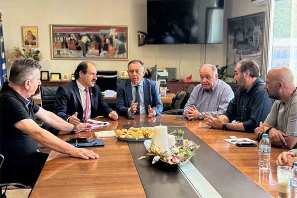 Κέλλας από Φλώρινα: Υπεύθυνες οι Περιφέρειες για την εφαρμογή των μέτρων βιοασφάλειας και την υγειονομική ταφή των ζώων