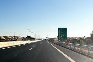 Πάτρα: “Διπλωσαν” νταλίκες στο δρόμο για την ΒΙΠΕ