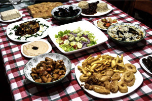 Τι τρώμε την Καθαρά Δευτέρα