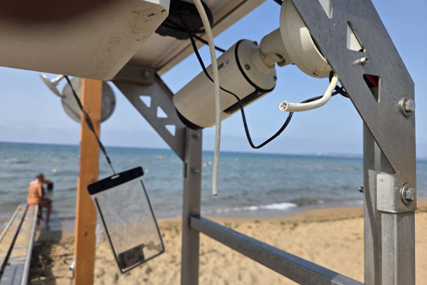 Άγνωστοι βανδάλισαν το seatrac στην Σπιάντζα