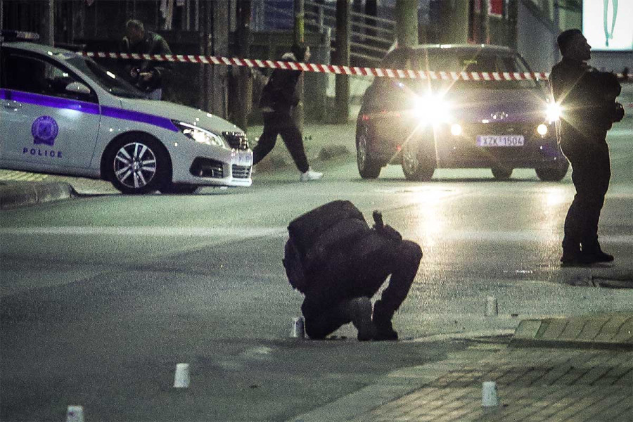 Άνω Λιόσια: Πώς έγινε το μαφιόζικο χτύπημα – Παλιός γνώριμος των Αρχών ο στόχος