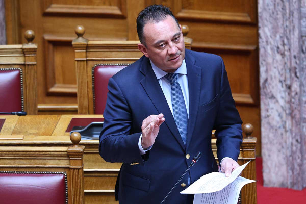 Yφ. Παιδείας : Ατύχημα μαθητή μετά την αποχώρηση από το σχολείο - Ποιος ευθύνεται;
