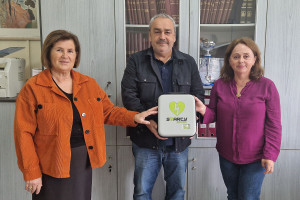 Παράδοση απινιδωτών τελευταίας τεχνολογίας σε σχολικές μονάδες του Δήμου Πηνειού