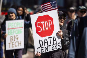 Σάλος στις ΗΠΑ για τα data centers - Απρόσμενη συμμαχία δεξιάς και αριστεράς ενάντια στις τεράστιες εγκαταστάσεις