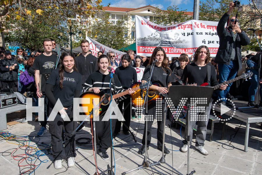 Μιάμιση Πρόβα: «Υπήρχε πολύς πόνος μέσα μας όταν γράφαμε τα τραγούδια»