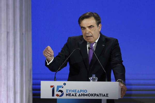 Νέος Υπουργός Αγροτικής Ανάπτυξης ανέλαβε ο Μ. Σχοινάς: Δεν υπόσχομαι θαύματα αλλά πολλή δουλειά