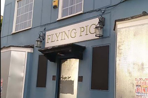 Pink Floyd: Κατεδαφίζεται η ιστορική pub όπου συναντήθηκαν τα μέλη του διάσημου συγκροτήματος