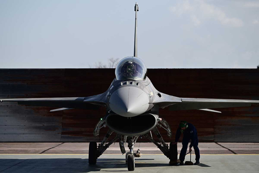 Τουρκία: Συνετρίβη μαχητικό F-16 σε εκπαιδευτική πτήση