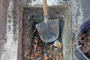 Καθαρισμός φρεατίων από την Πολιτική Προστασία του Δήμου Πύργου