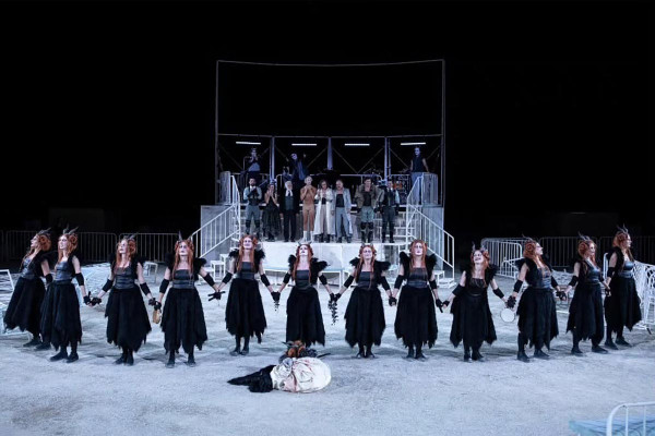 Βάκχες του Ευρυπίδη με τους The Tiger Lillies στο Θέατρο Φλόκα