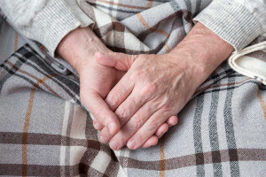 Πάτρα: Ήρθε από την Κεφαλονία για απάτες, αλλά βρήκε τον… μάστορά της από ηλικιωμένη