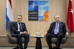 Η ΕΕ ανοίγει «παράθυρο» στην Τουρκία ενόψει και της Συνόδου του ΝΑΤΟ