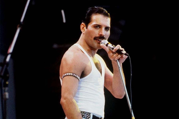 Φρέντι Μέρκιουρι: Χαμένοι στίχοι του «Bohemian Rhapsody» έρχονται στο φως