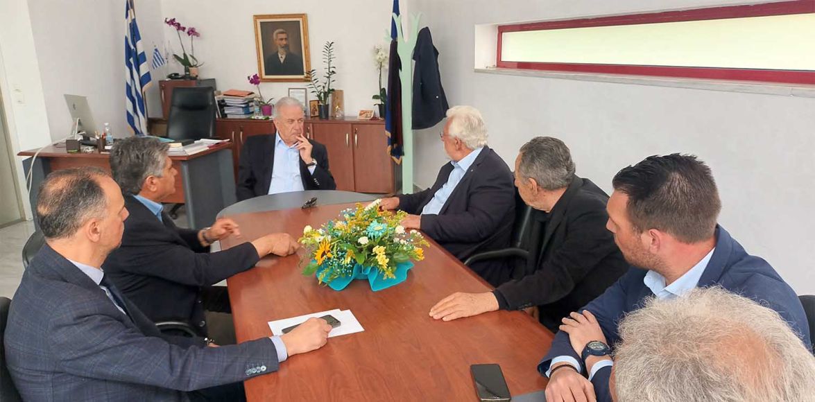Το γραφείο του Δημάρχου Ήλιδας Χρήστου Χριστοδουλόπουλου επισκέφθηκε ο Δημήτρης Αβραμόπουλος