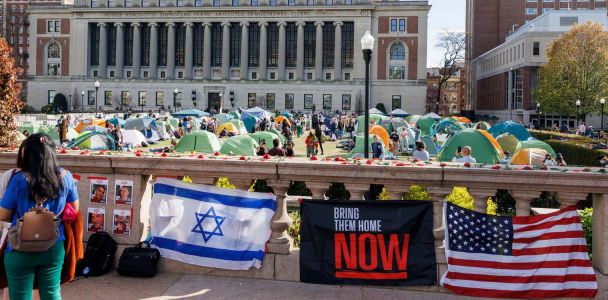 Τι συμβαίνει στο Κολούμπια: Χάος για τη Γάζα με συγκρούσεις και σε άλλα πανεπιστήμια - Ποιοι είναι οι διαδηλωτές