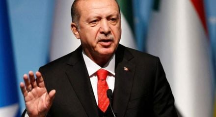 Πυρά Ερντογάν σε Νετανιάχου και ΗΠΑ: «Προσεύχομαι για την καταστροφή τους»