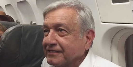 Μεξικό: Ο Ομπαδόρ αφήνει το πολυτελές προεδρικό αεροσκάφος και παίρνει το αεροπλάνο της γραμμής