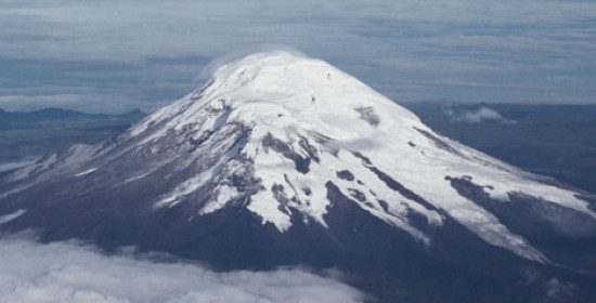 Στον Ισημερινό το πιο ψηλό βουνό του κόσμου