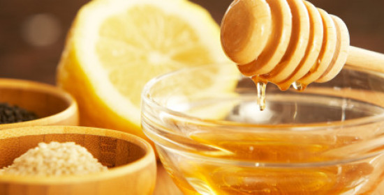 Θωρακίστε τον οργανισμό σας με μέλι και ελαιόλαδο