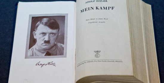"Ο Αγών μου" του Χίτλερ επανακυκλοφορεί στη Γερμανία μετά από 70 χρόνια