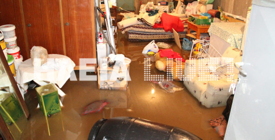 Αμαλιάδα: Δεκάδες περιστατικά με πλημμυρισμένα σπίτια και αποθήκες (video)