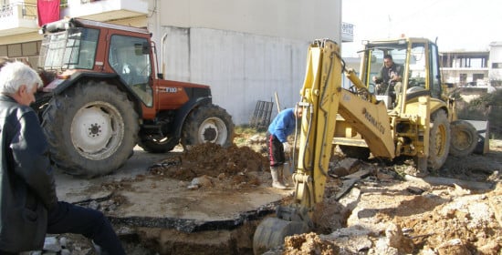 Δήμος Ανδραβίδας - Κυλλήνης: Τεχνική παρέμβαση για την αποφυγή πλημμυρών στη Δ.Κ. Βάρδας