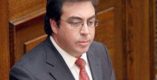 Αντωνακόπουλος: Το θέμα "αναδρομικά βουλευτών" έχει αυτοκαταργηθεί θεσμικά και δημόσια